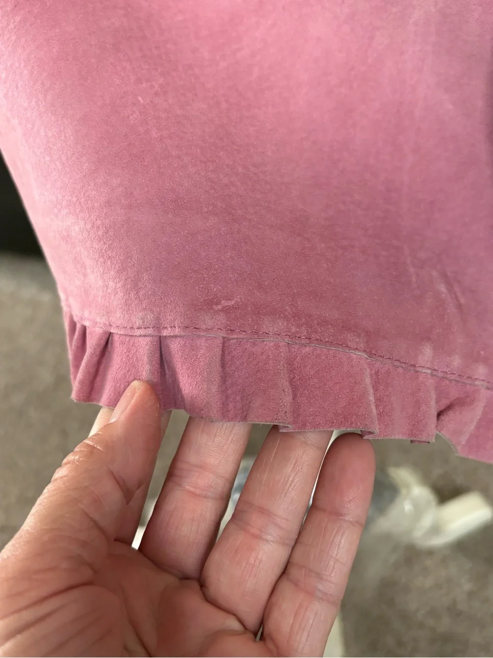 Classiques Entier Suede Pencil Skirt in Dusty Rose vintage size 8